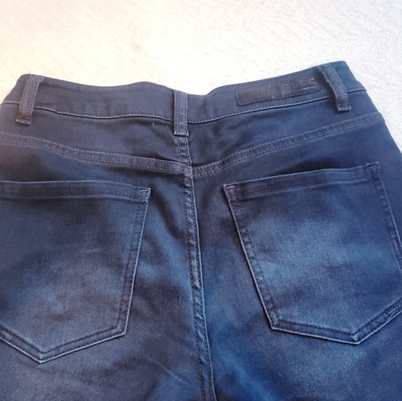 Liverpool Bootcut Jeans - Picture 6 of 6